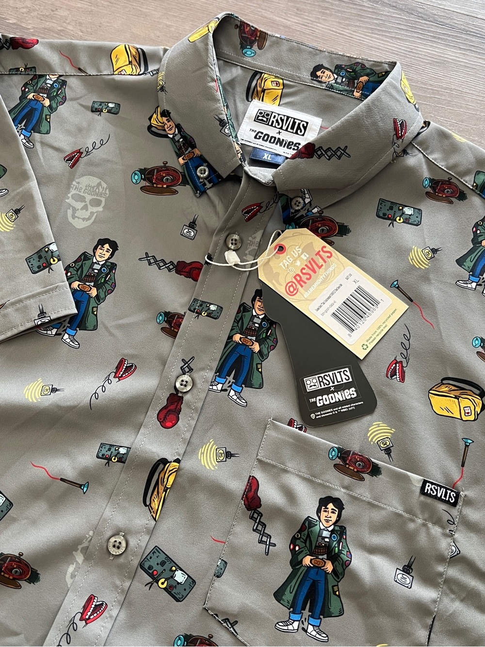 RSVLTS The Goonies Data Kunuflex Shirt Mens Sz XL Grey Short Sleeve New W Tags